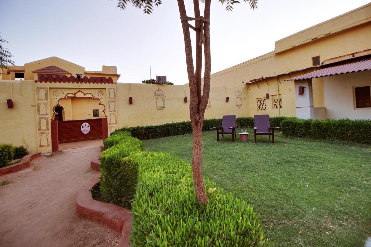 Jawai Castle Resort - A Heritage Hotel In Jawai Leopard Reserve Bisalpur Exterior foto